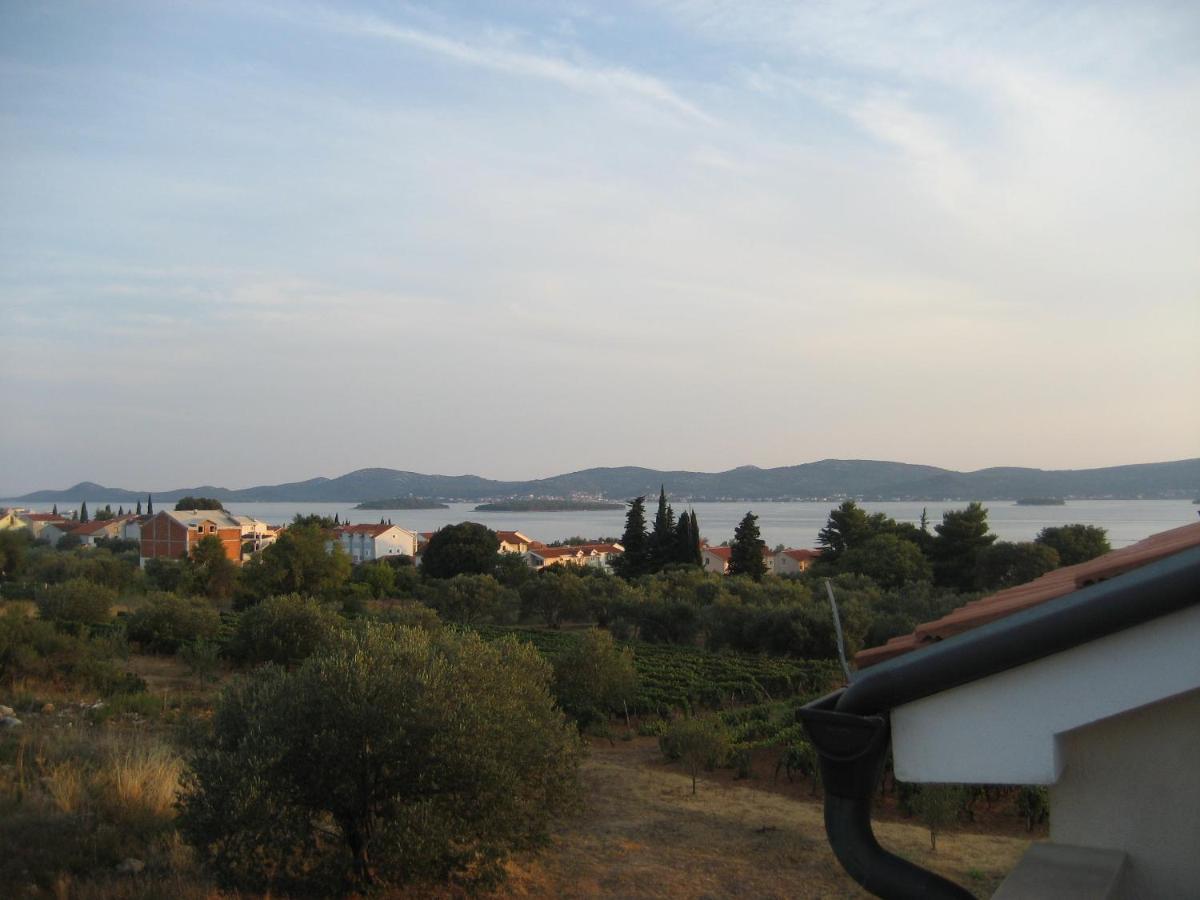 Villa „Drei Palmen“ Sveti Filip i Jakov Eksteriør bilde