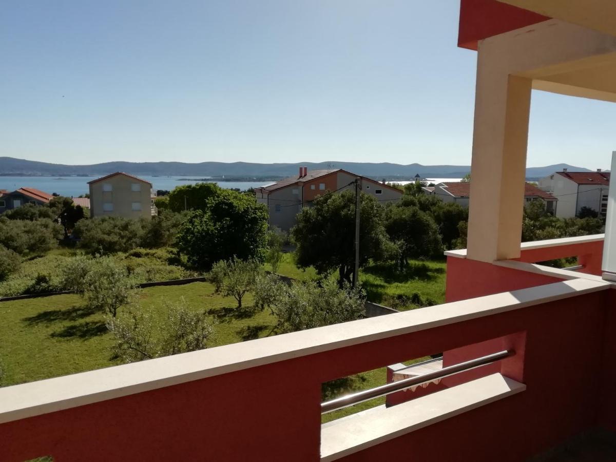 Villa „Drei Palmen“ Sveti Filip i Jakov Eksteriør bilde